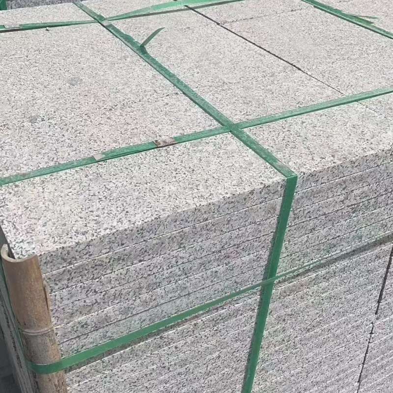 长春芝麻白地铺石石材厂家